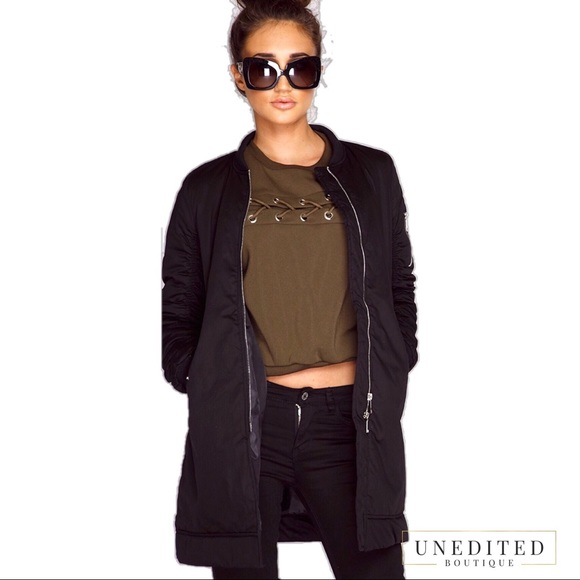 🏷 SALE - Oversized Bomber Jacket - Picture 2 of 5